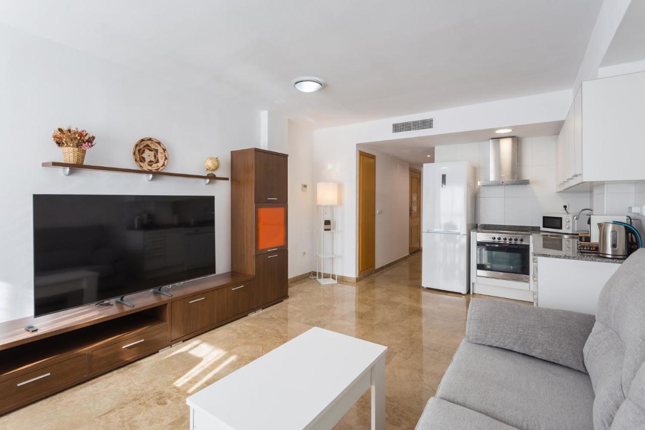 Piso Familiar Cerca Del Centro, Ac Y Wifi Gratis Apartment Valencia Ngoại thất bức ảnh