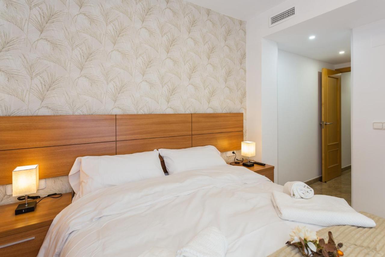 Piso Familiar Cerca Del Centro, Ac Y Wifi Gratis Apartment Valencia Ngoại thất bức ảnh