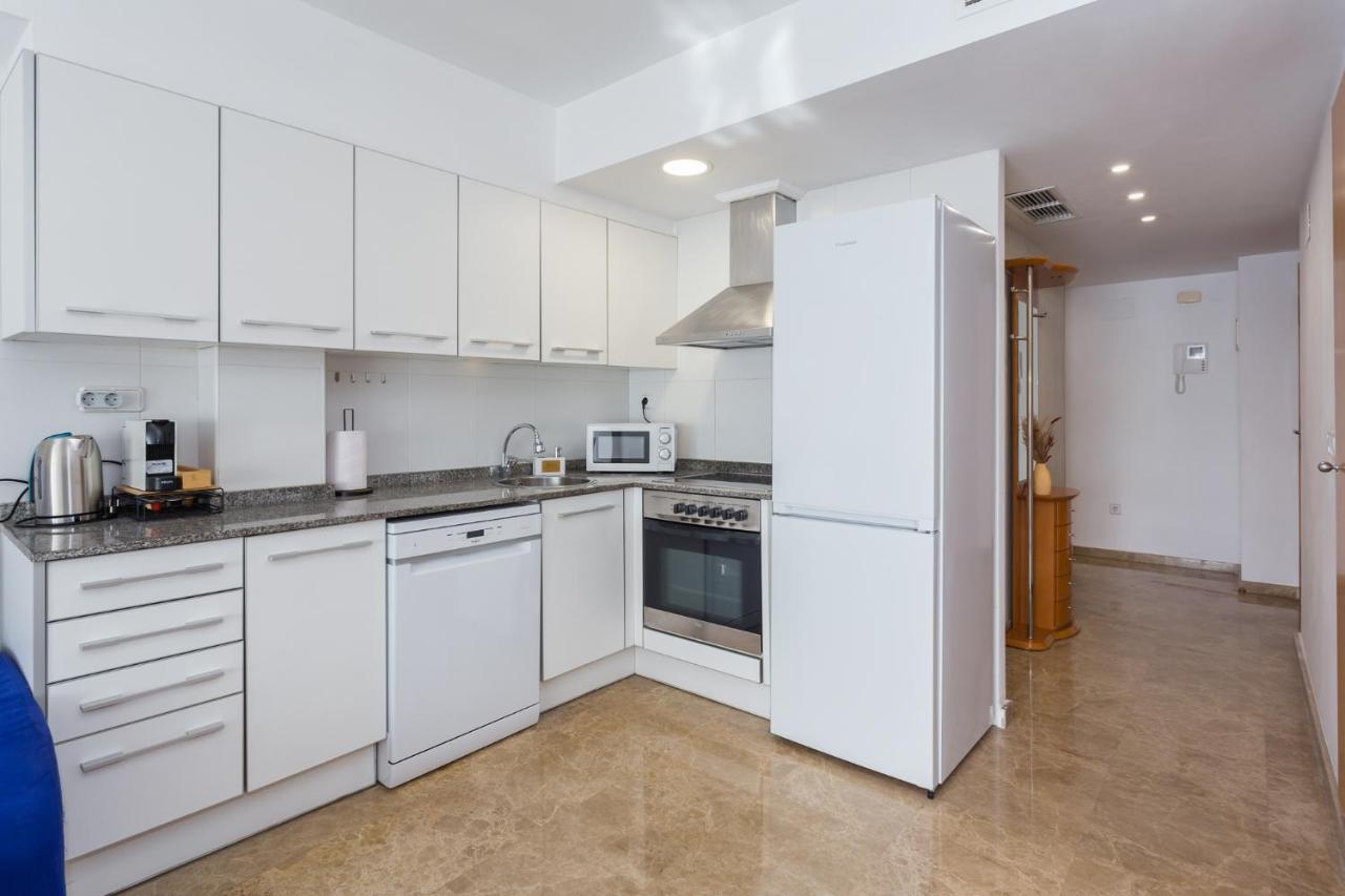 Piso Familiar Cerca Del Centro, Ac Y Wifi Gratis Apartment Valencia Ngoại thất bức ảnh