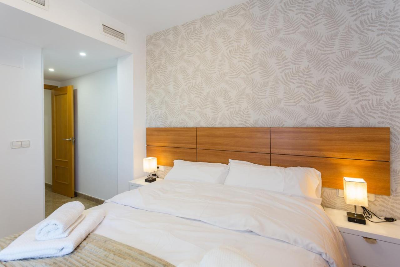 Piso Familiar Cerca Del Centro, Ac Y Wifi Gratis Apartment Valencia Ngoại thất bức ảnh